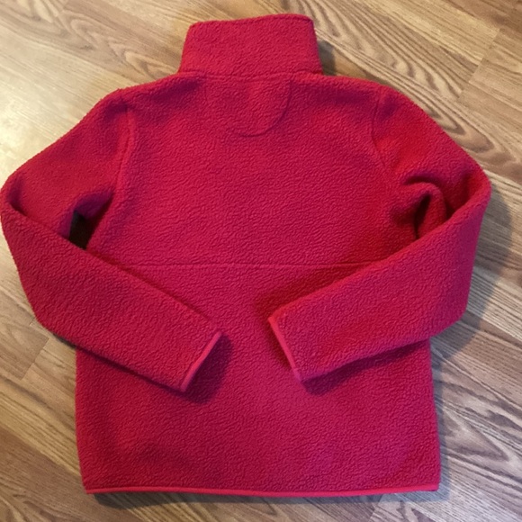 Lovely Vineyard Vines Sherpa 1/4 zip pullover - Picture 5 of 7